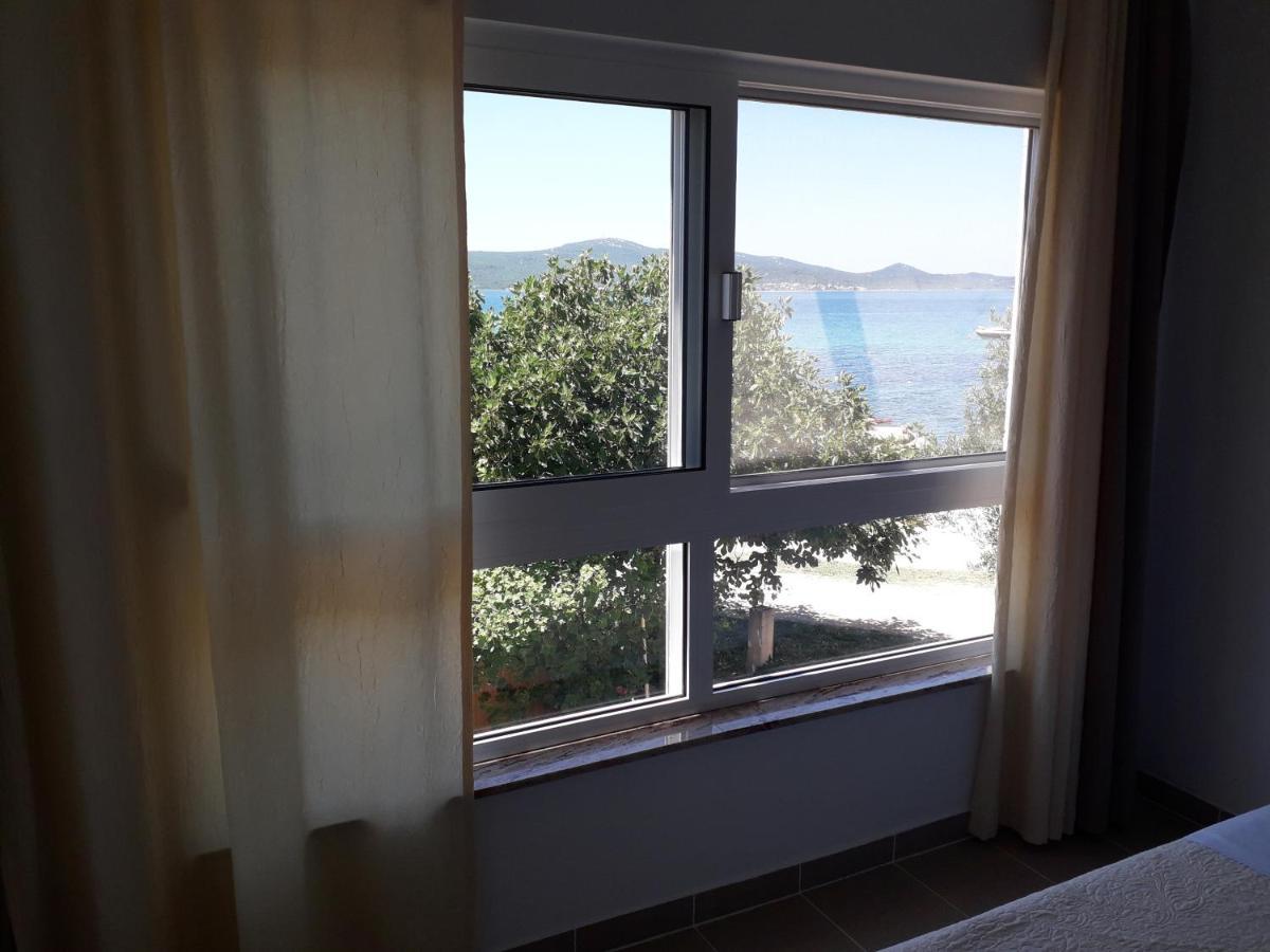 Ferienwohnung Crancina Sveti Filip i Jakov Exterior foto