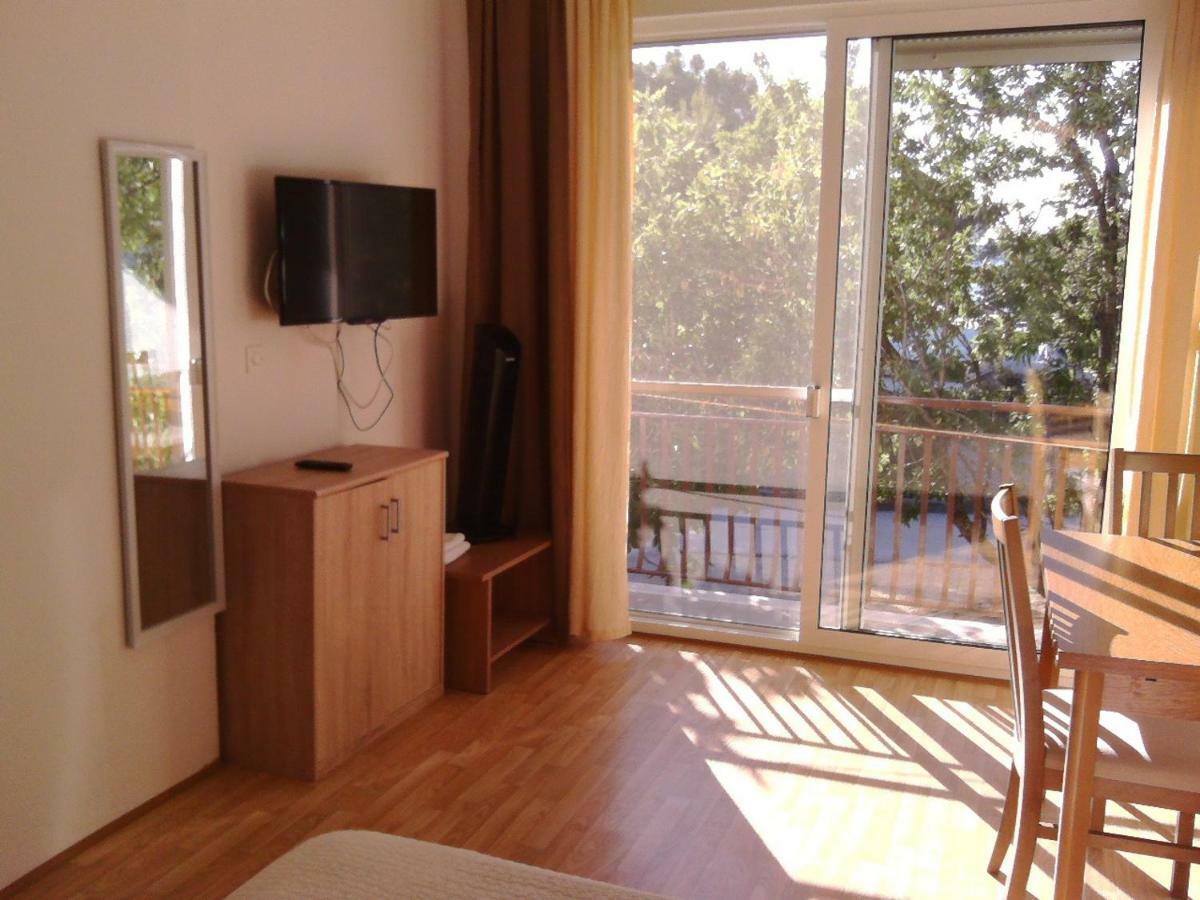 Ferienwohnung Crancina Sveti Filip i Jakov Exterior foto